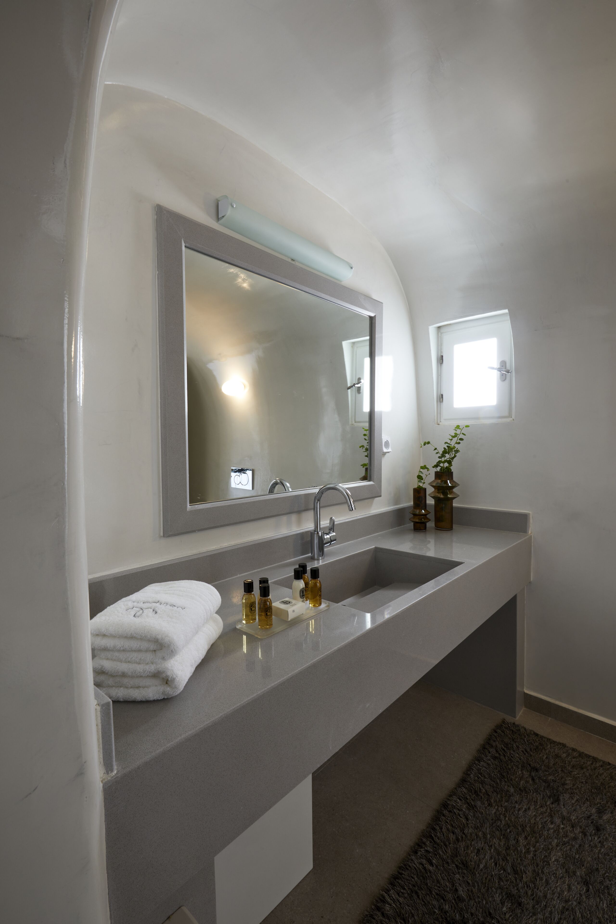 Petit Palace Suites