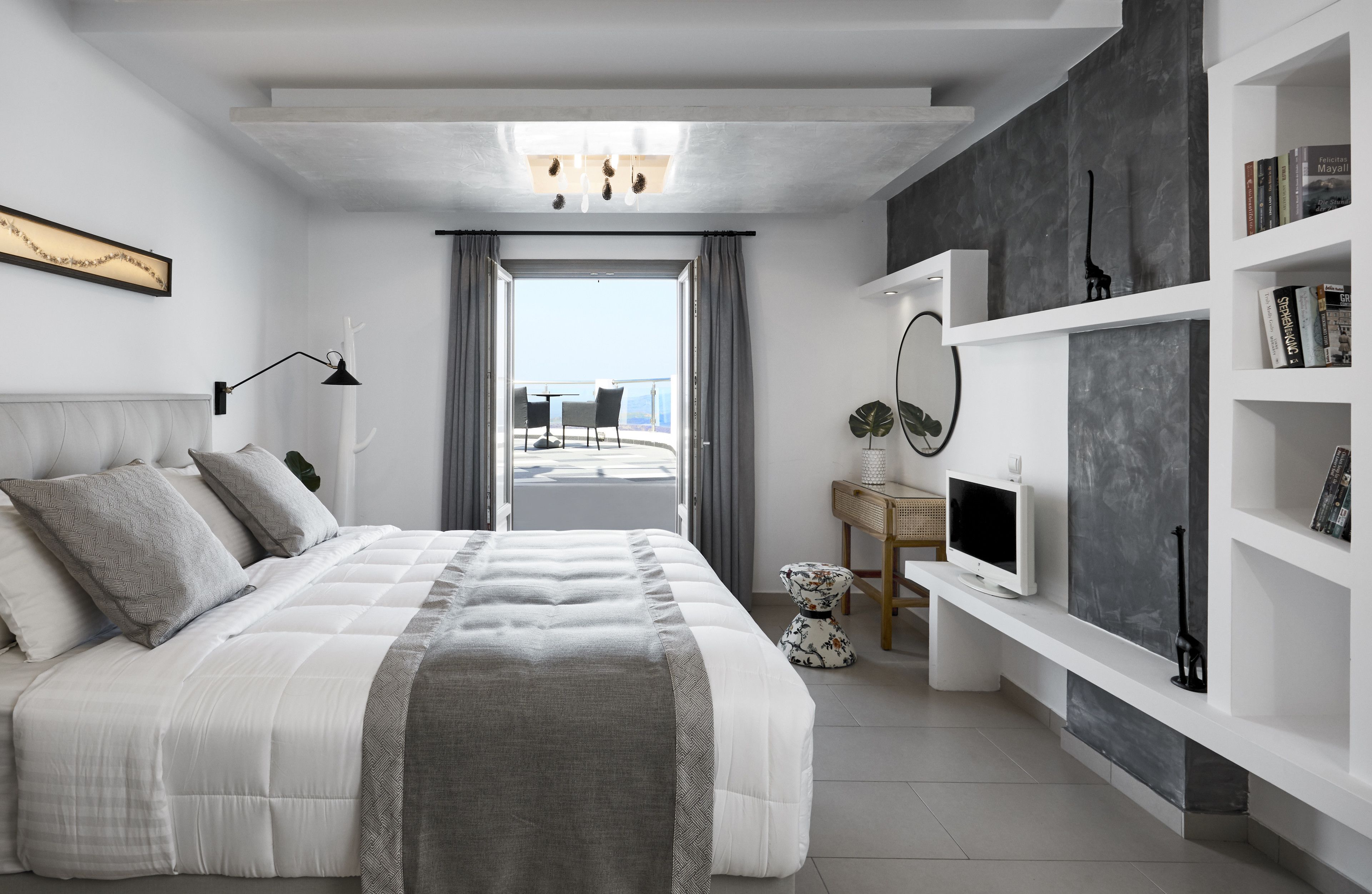 Petit Palace Suites