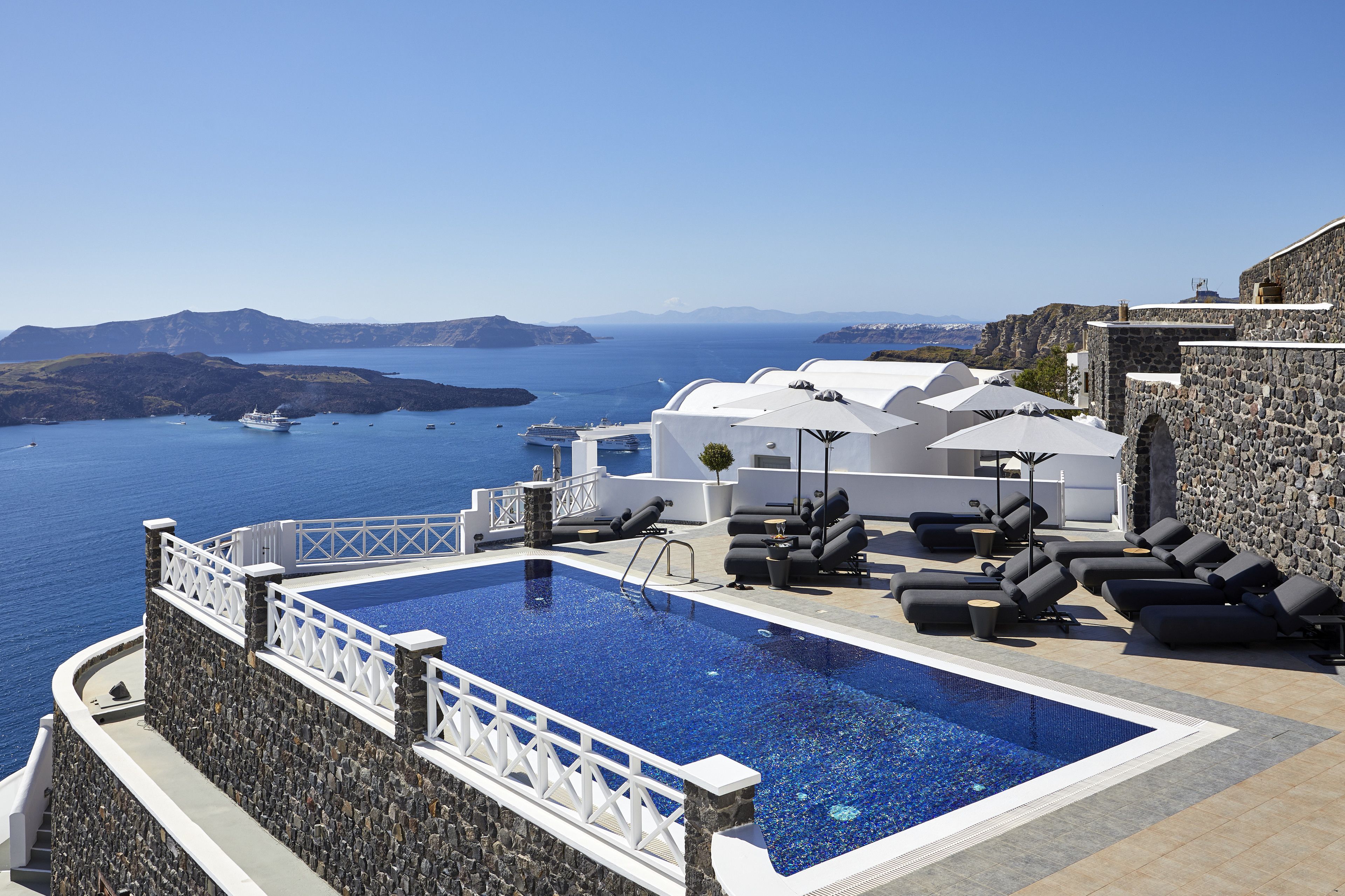 Petit Palace Suites
