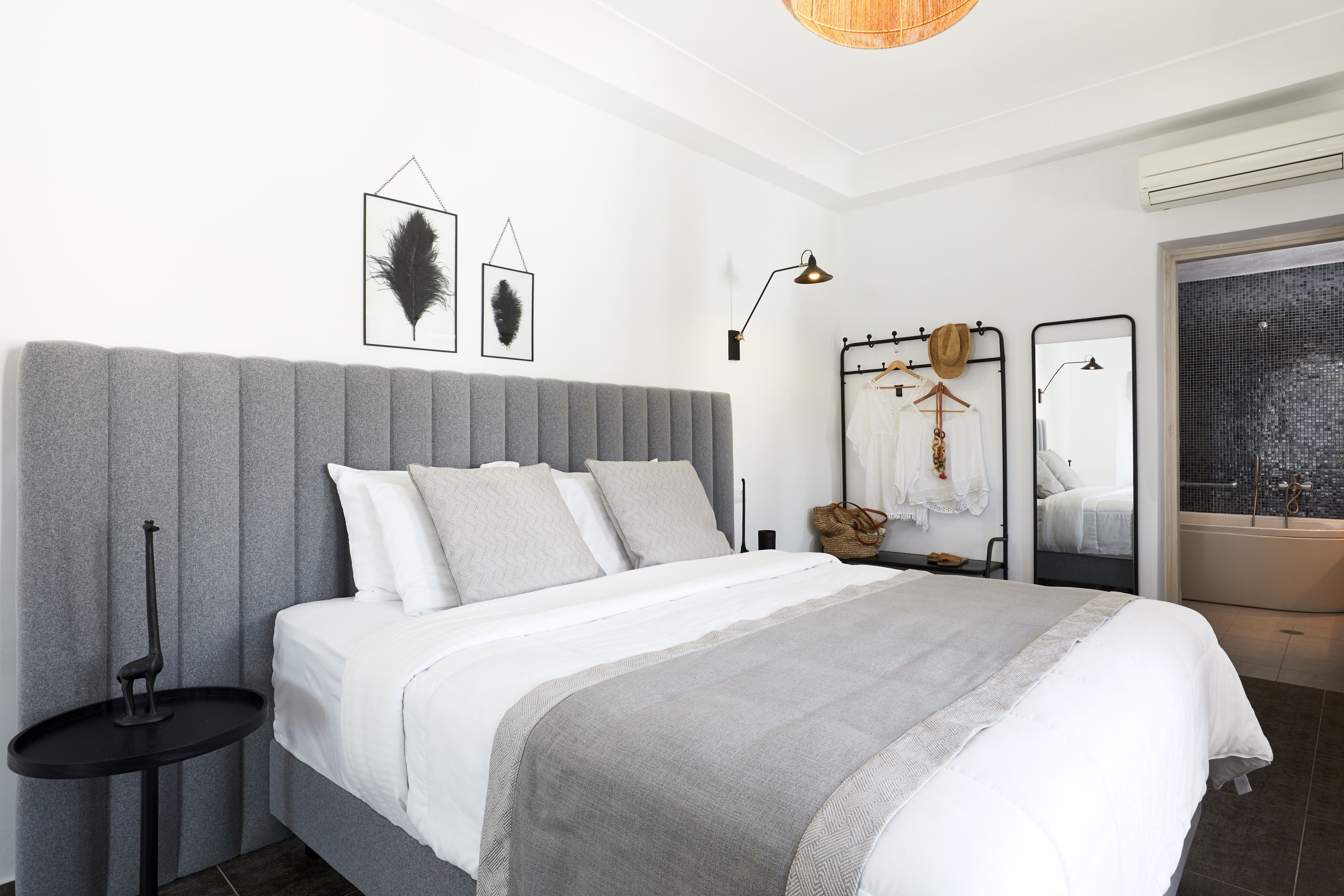 Petit Palace Suites