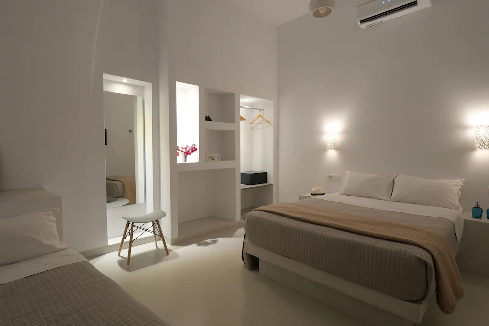 Santorini Spirit