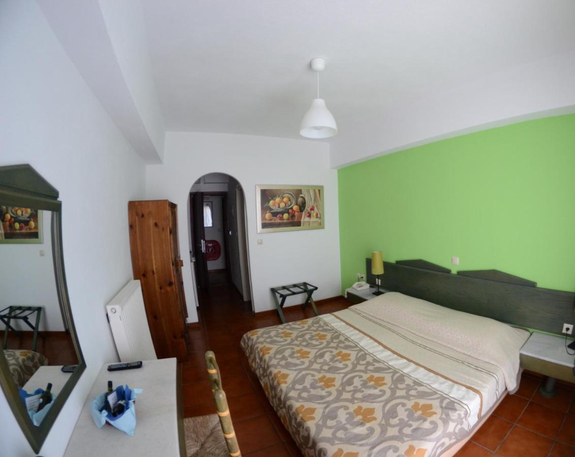 The Noverian Bios Santorini Boutique Hotel