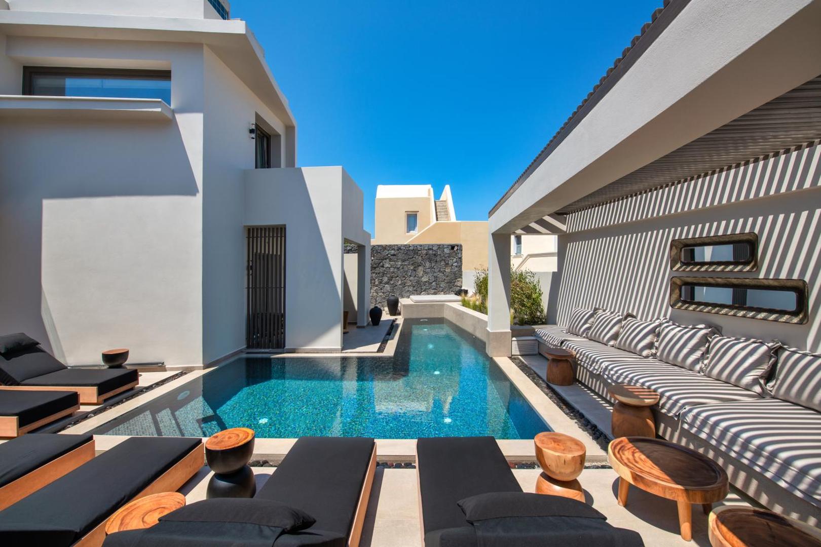 Uma Ray Suites