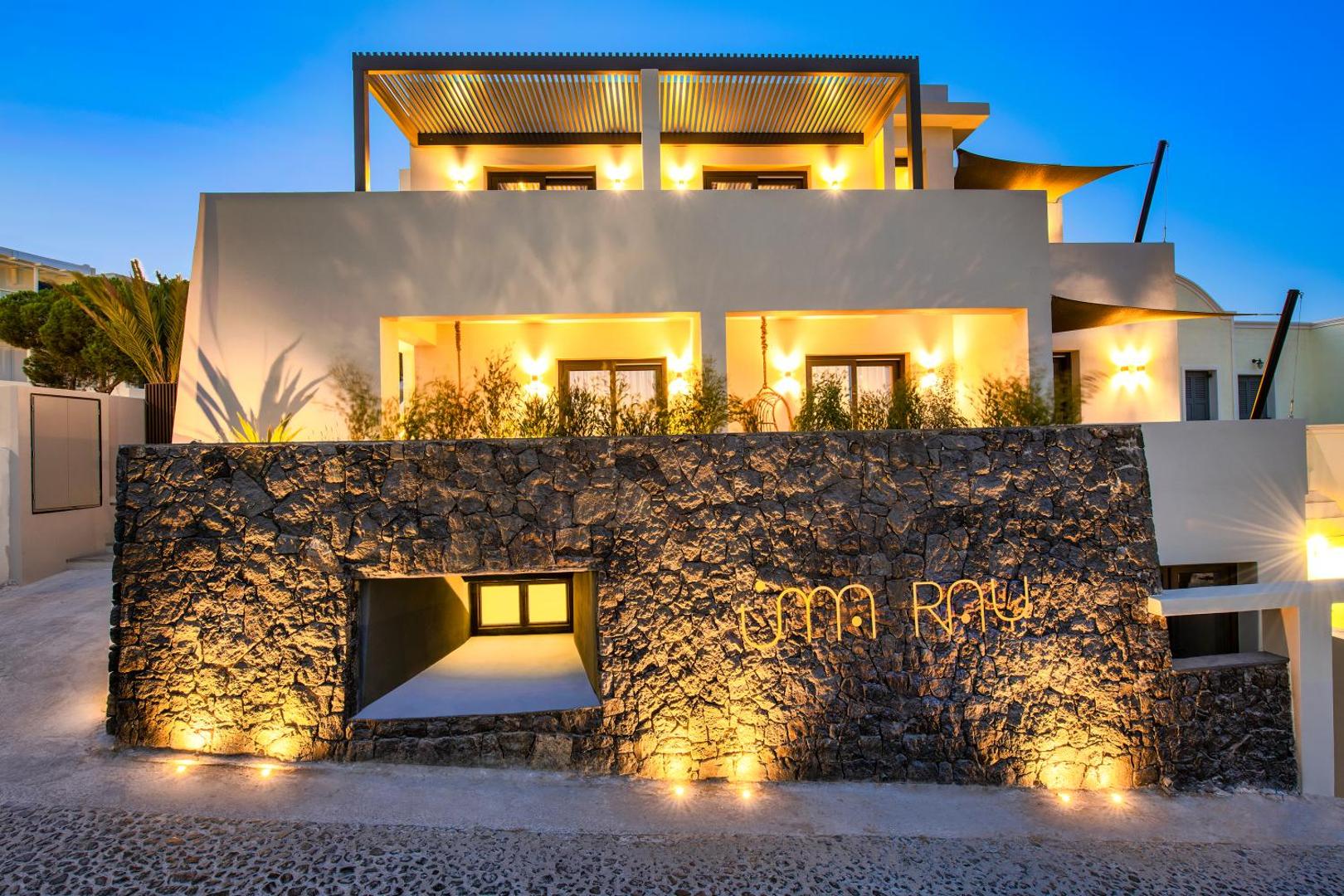 Uma Ray Suites