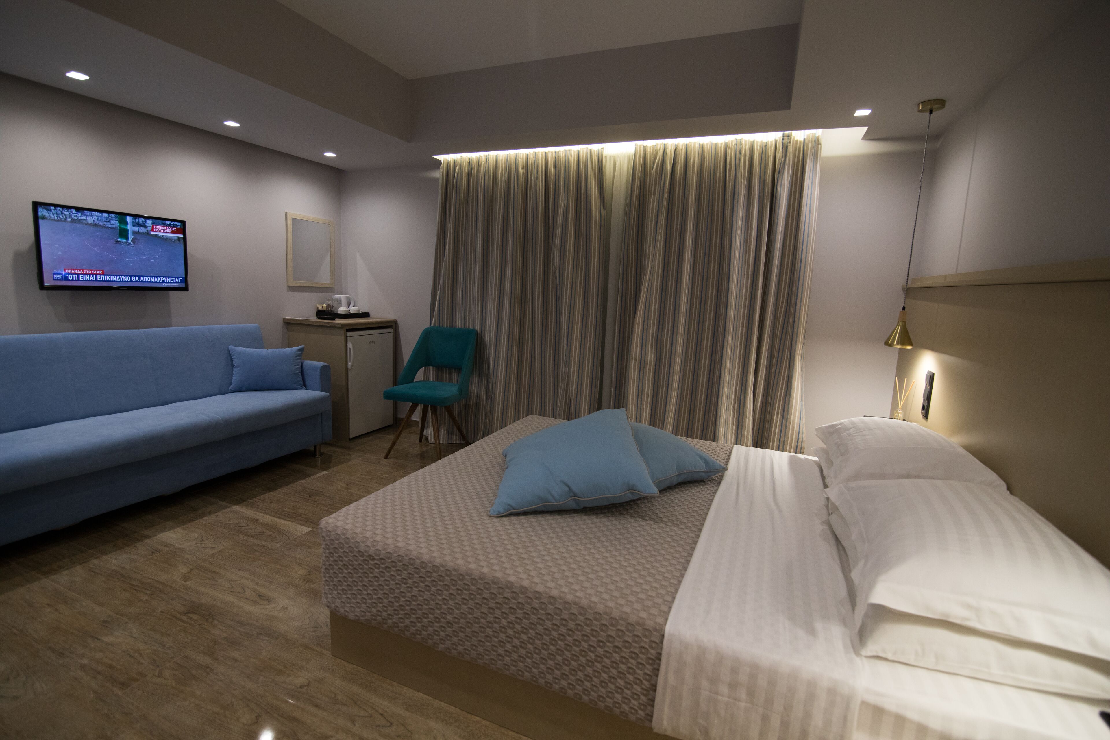 Aianteion Bay Luxury Hotel & Suites