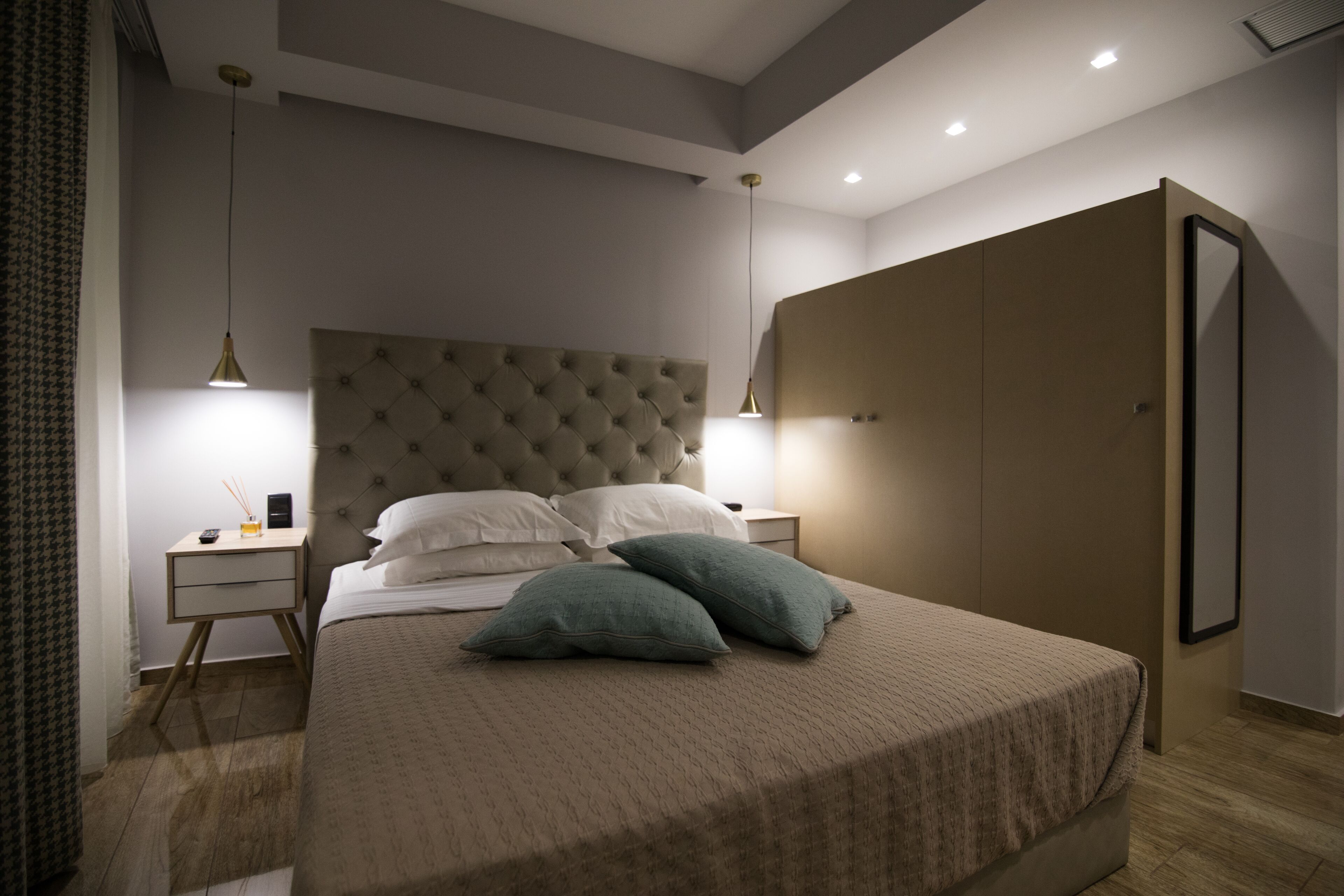 Aianteion Bay Luxury Hotel & Suites