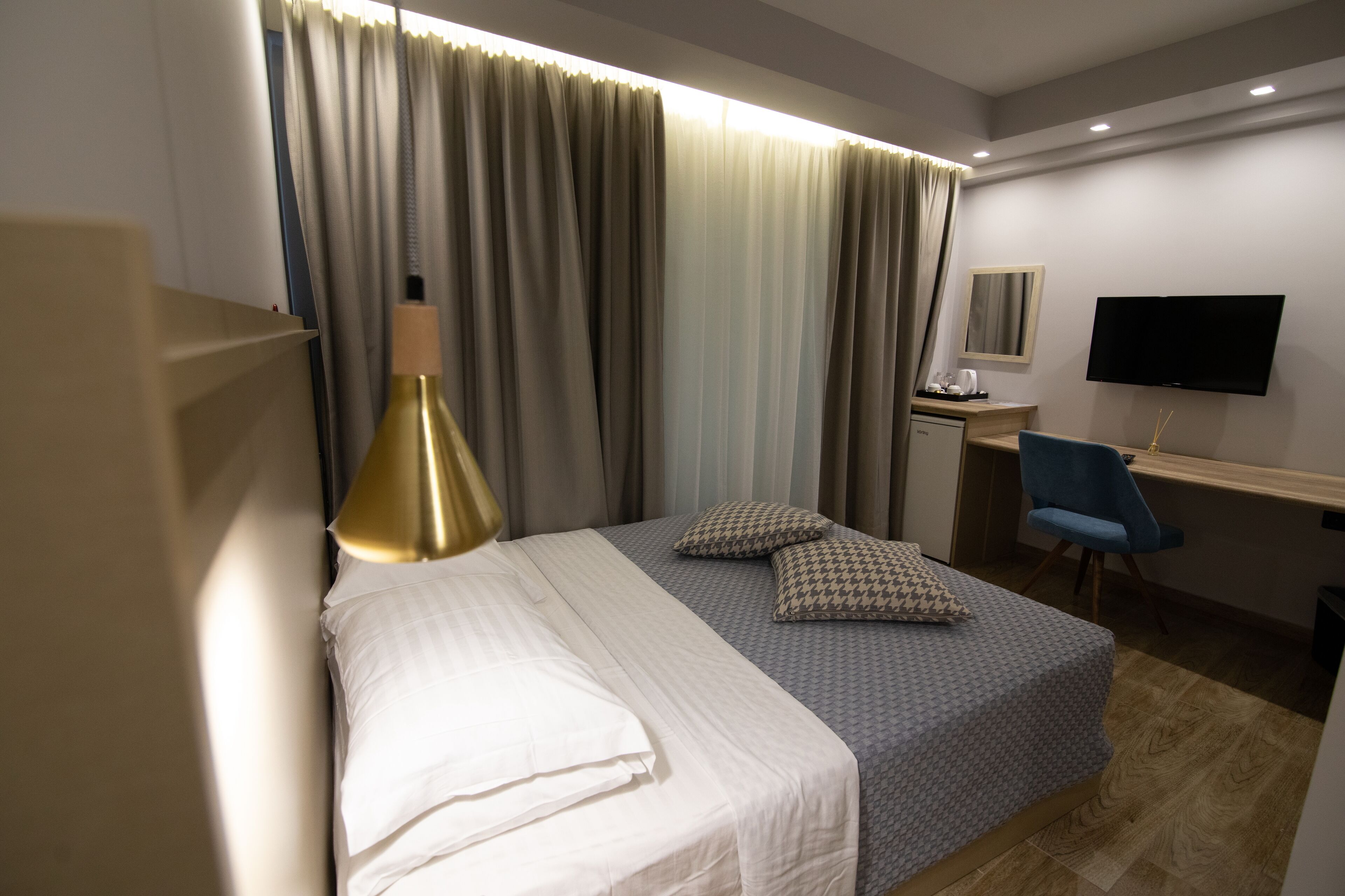 Aianteion Bay Luxury Hotel & Suites