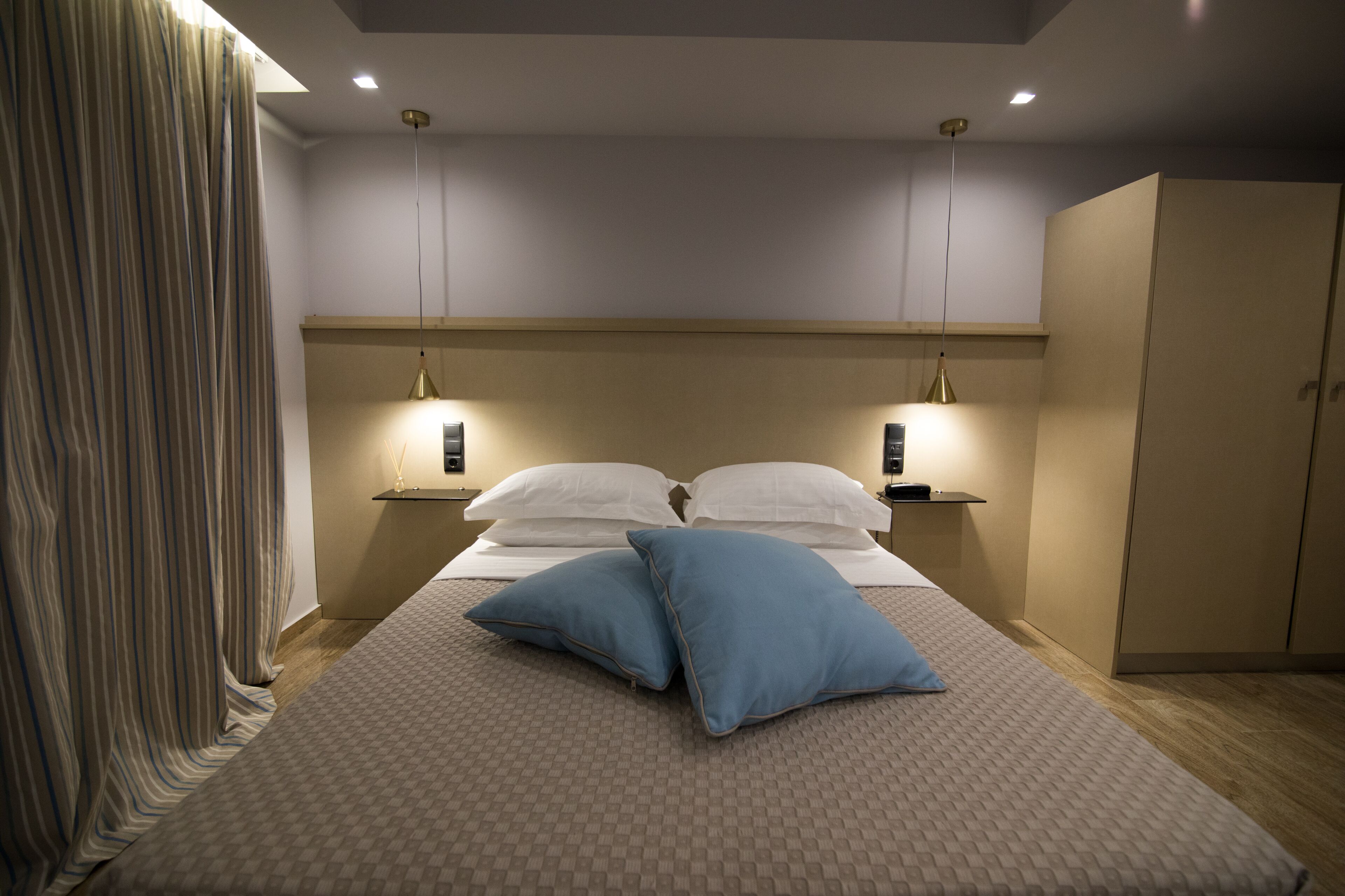 Aianteion Bay Luxury Hotel & Suites