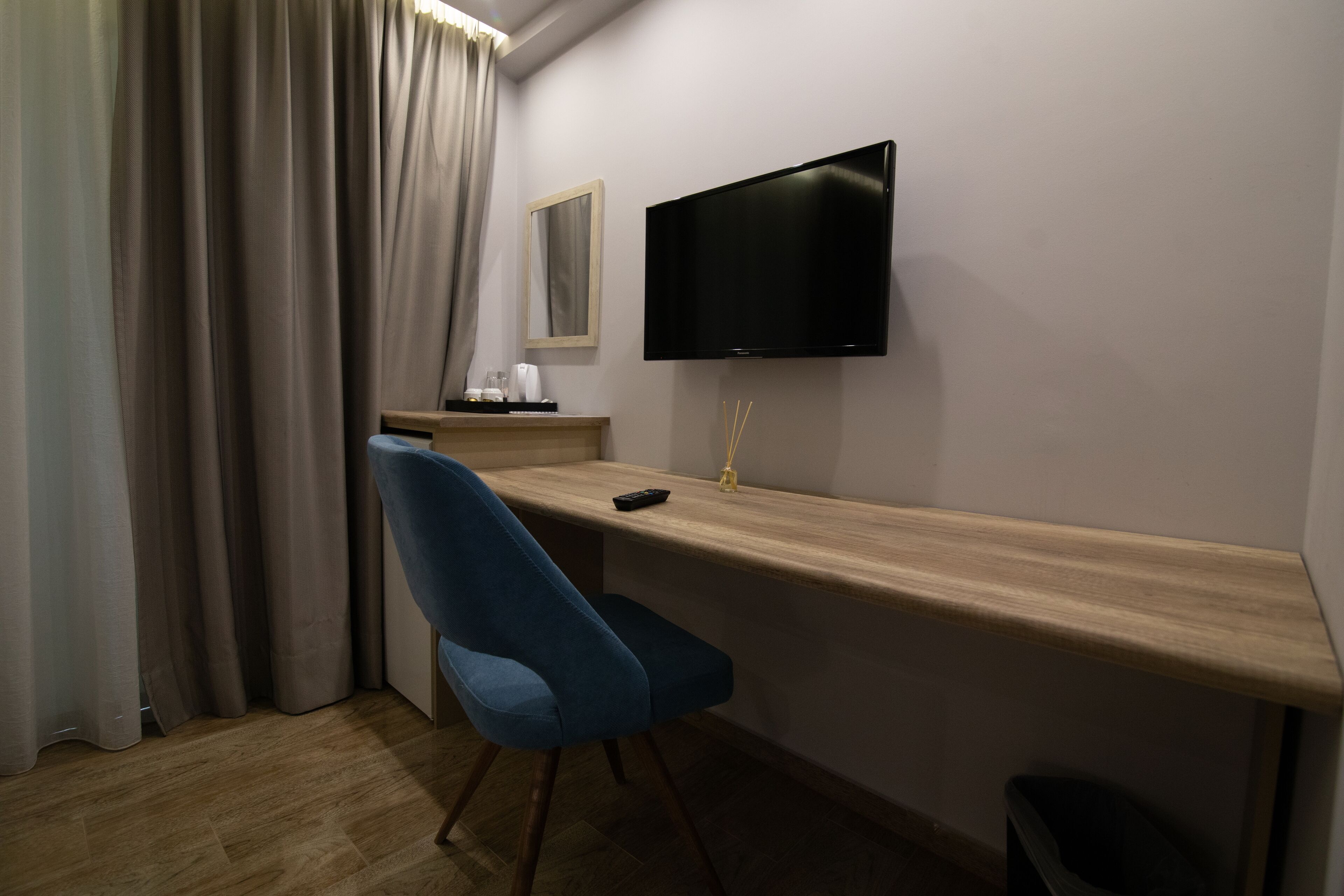Aianteion Bay Luxury Hotel & Suites