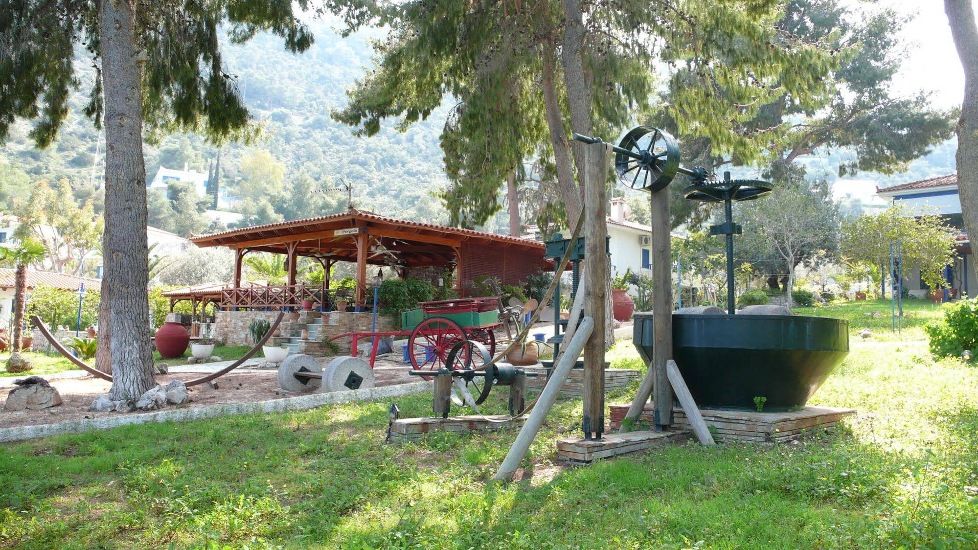 Saronikos Residences