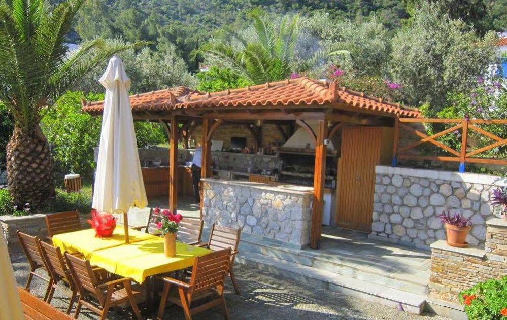 Saronikos Residences