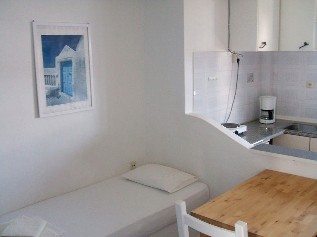 Amalia Apartments Studios