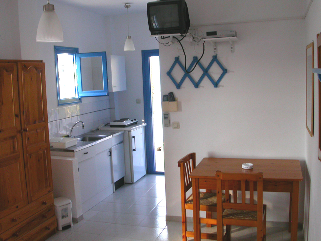 Amalia Apartments Studios