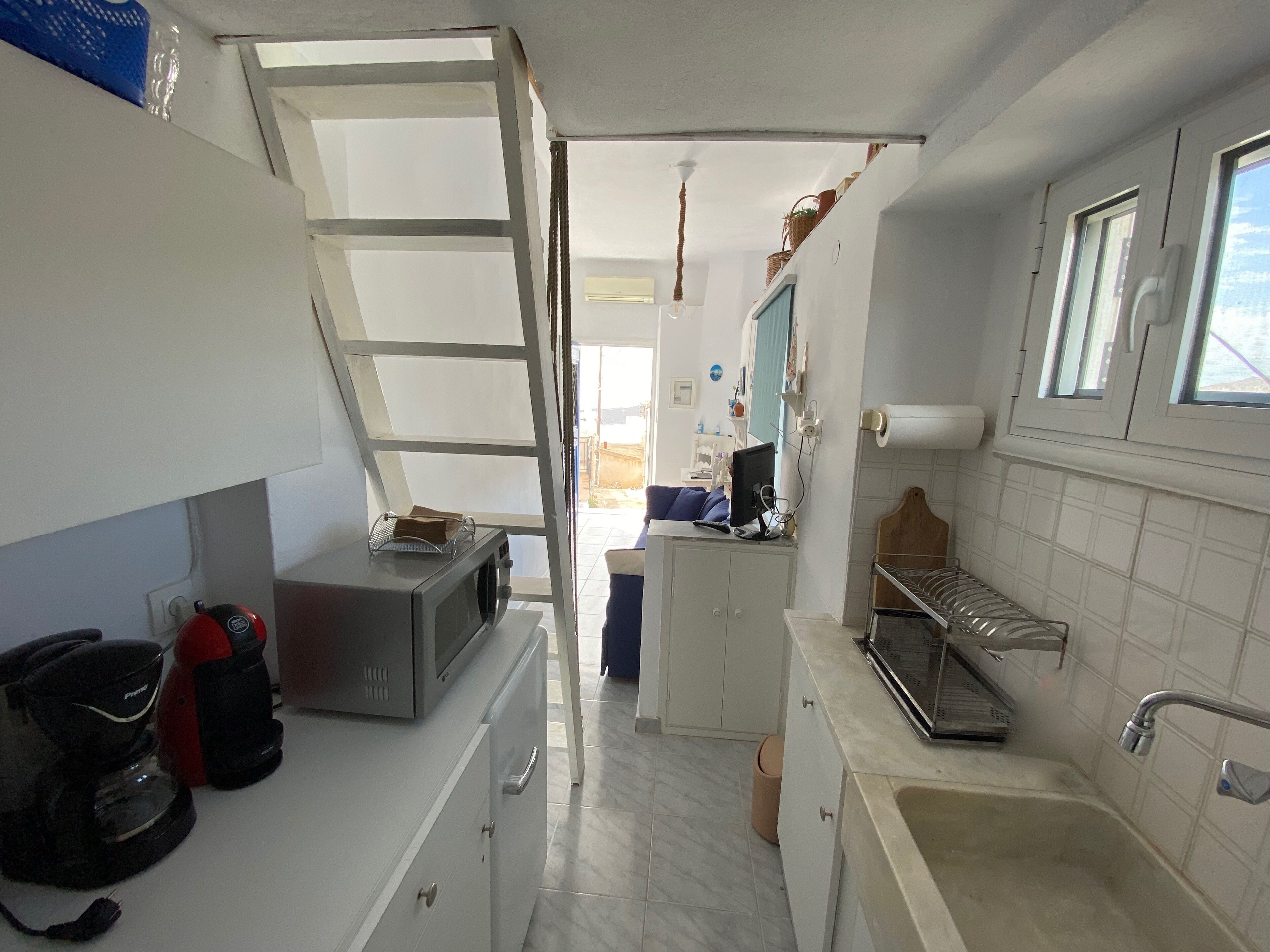 S&K Traditional Cycladic House Serifos