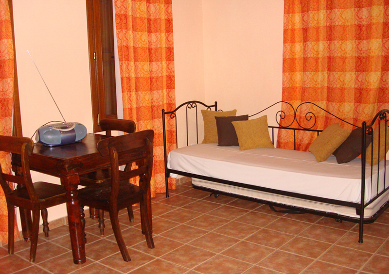 Loukia Apartments