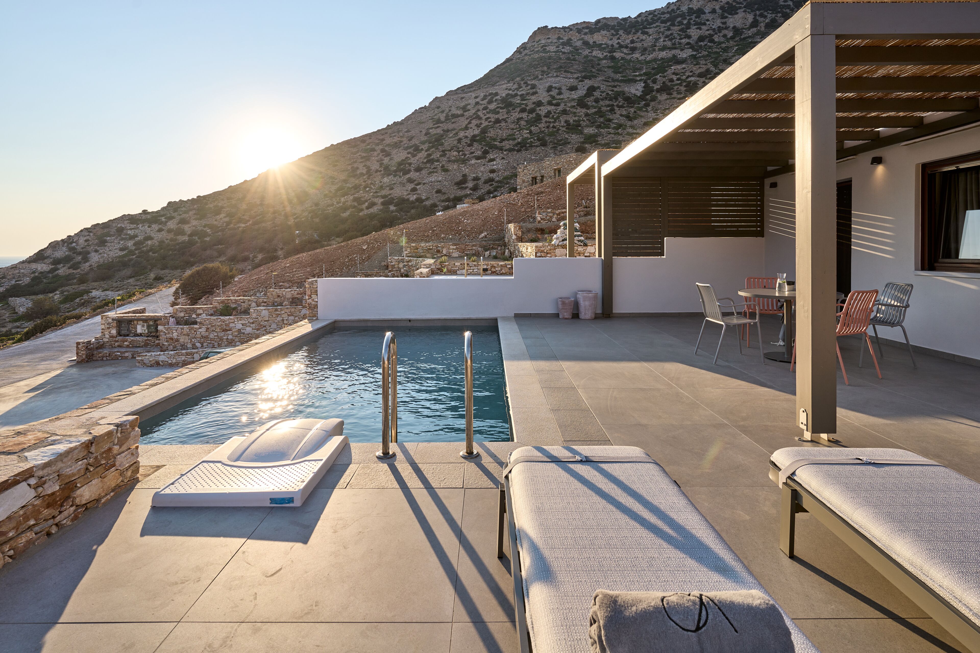 Voya Suites Sifnos