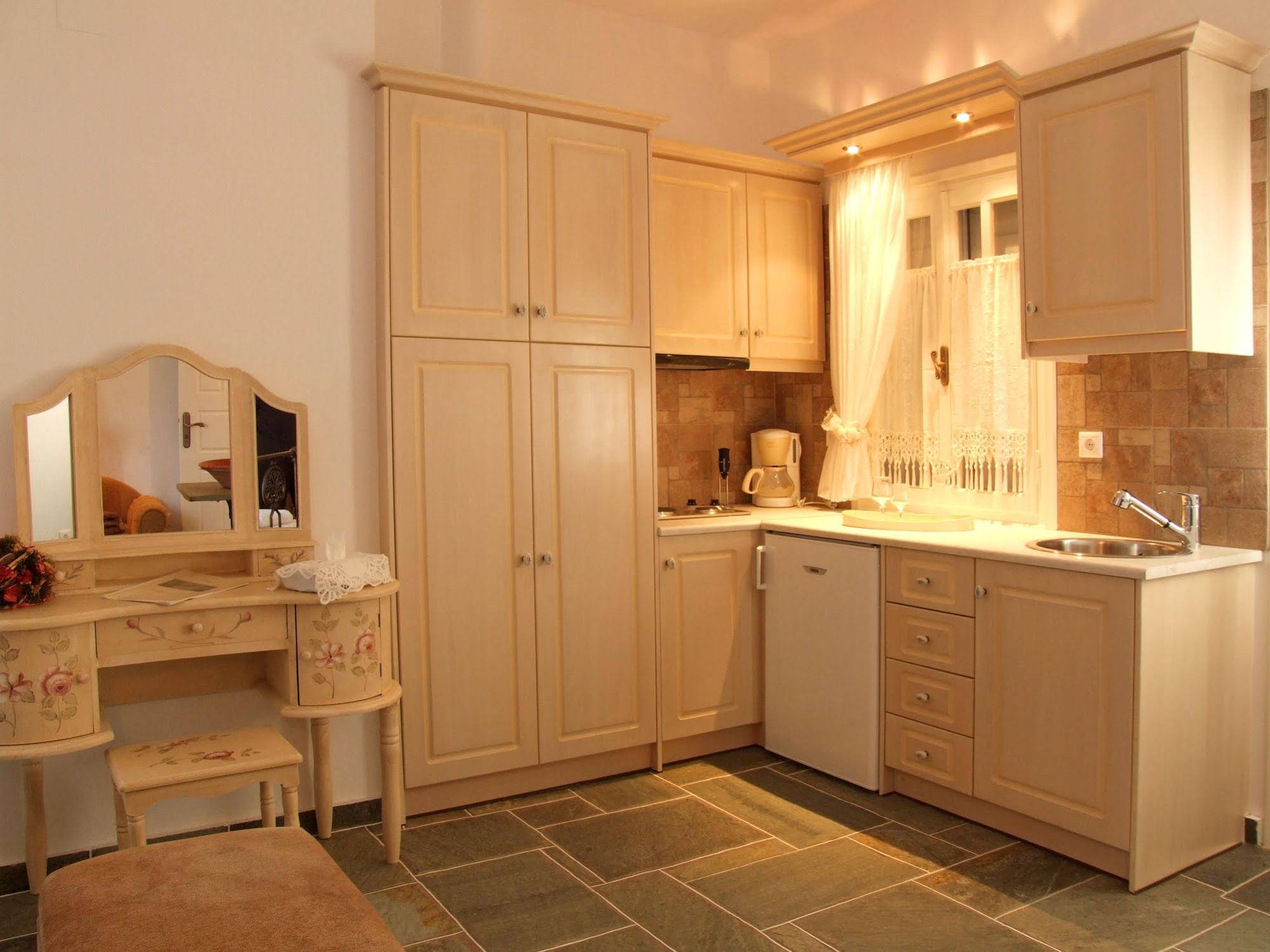 Gerani Suites Sifnos