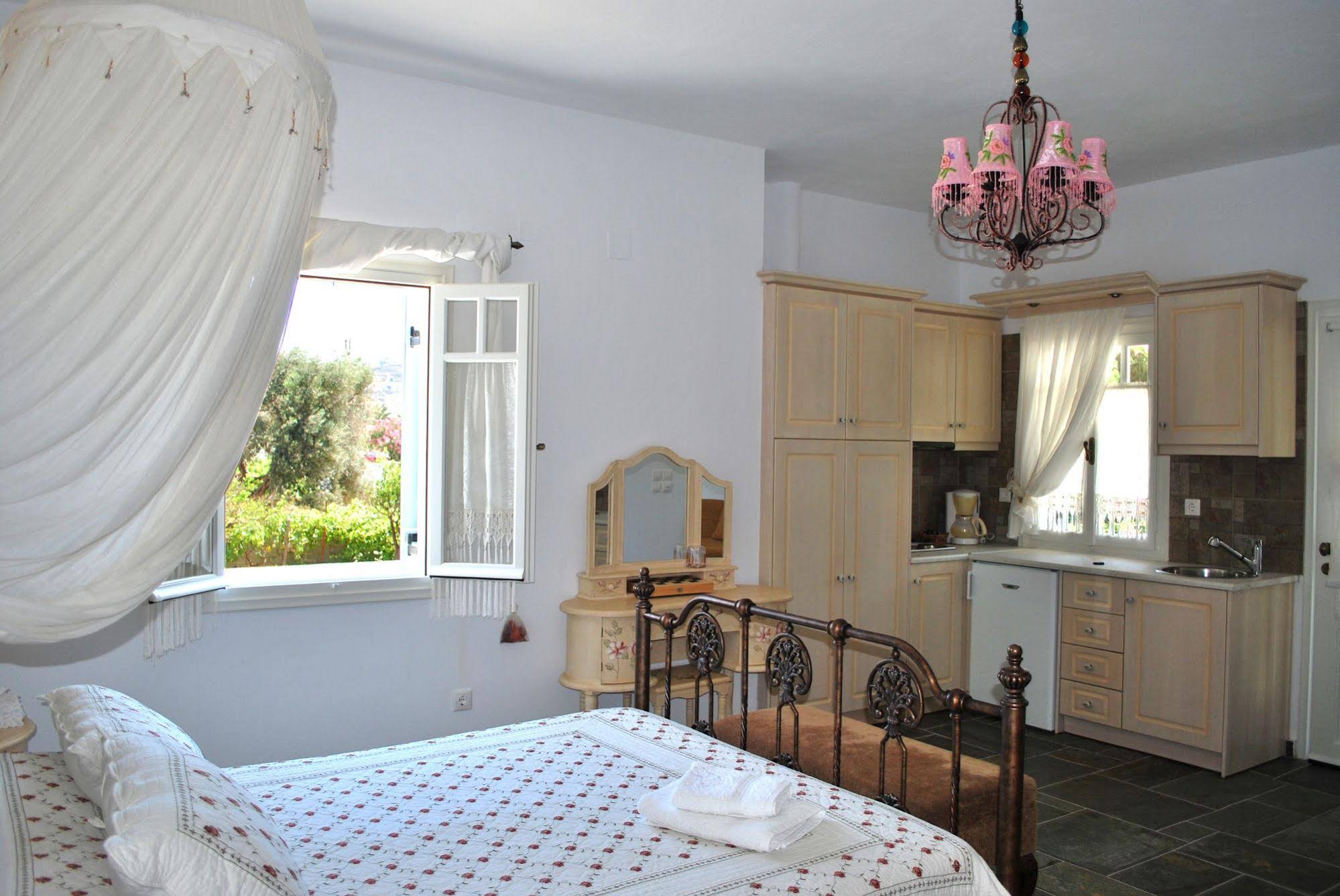 Gerani Suites Sifnos