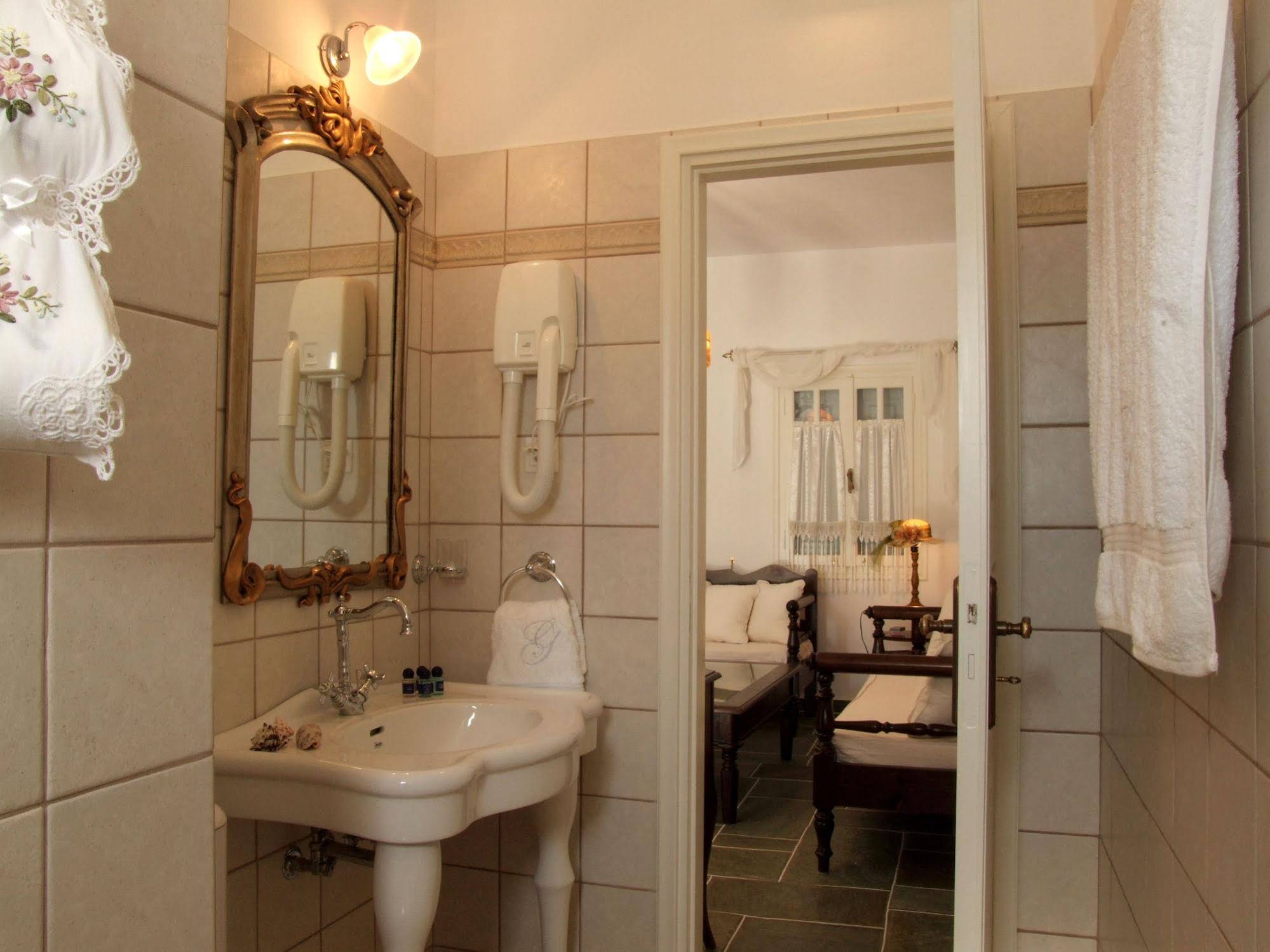 Gerani Suites Sifnos