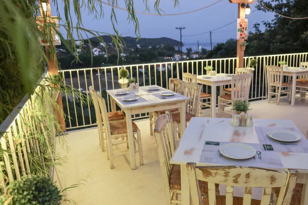 Zorbas Family House