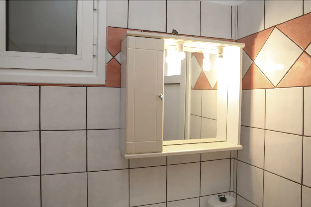 Zorbas Family House