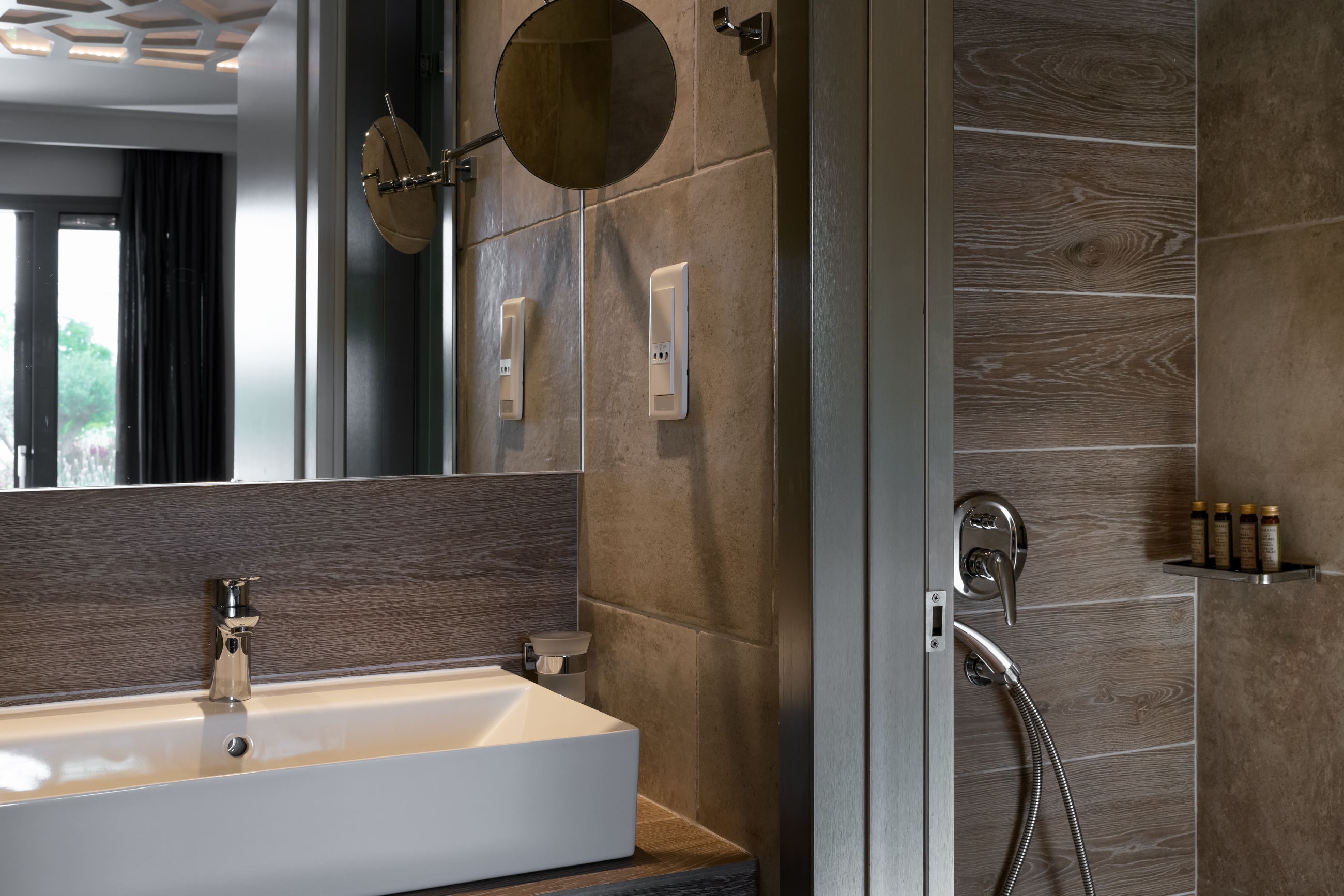 KB Ammos Suites