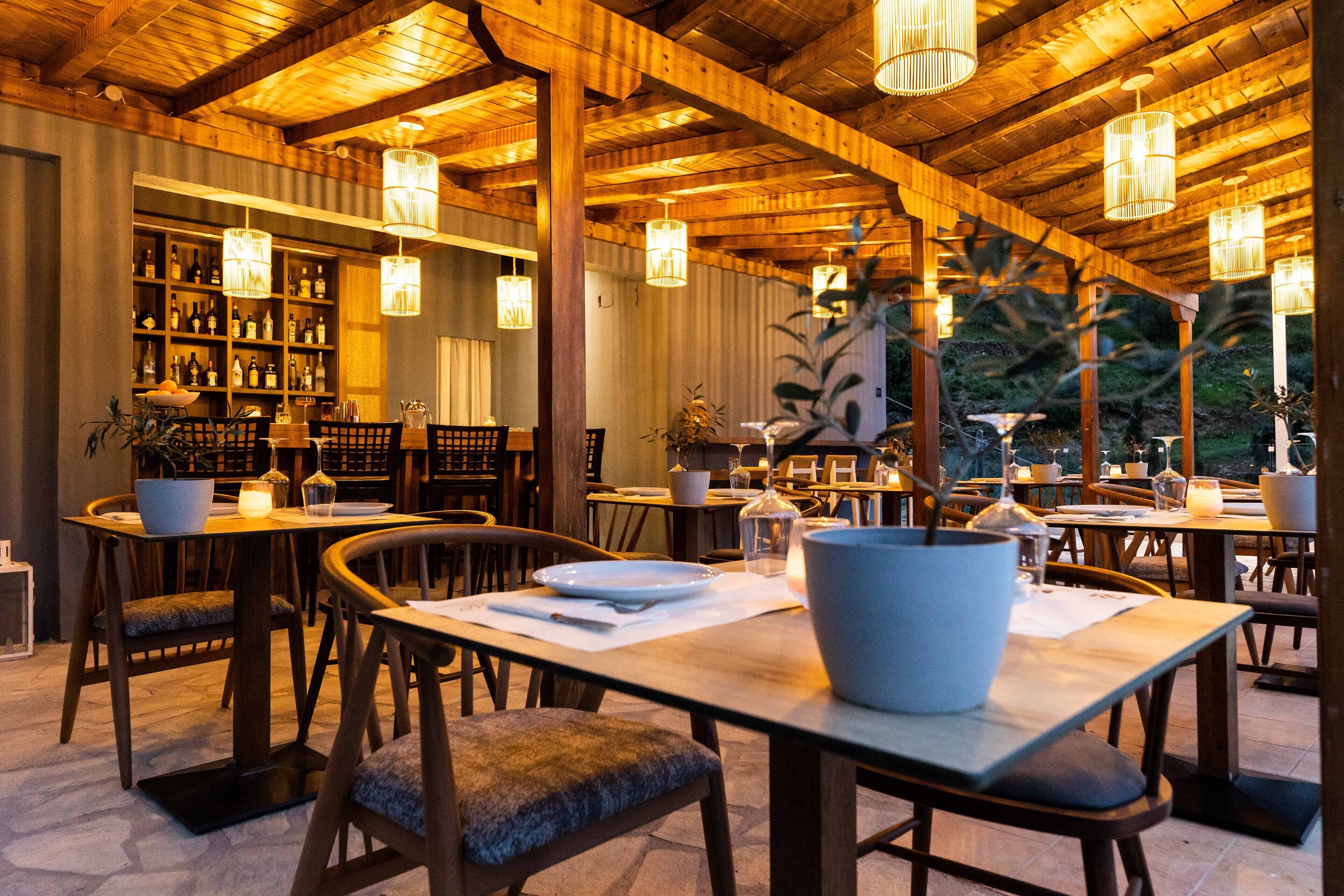 Skiathos Avaton Suites & Villas