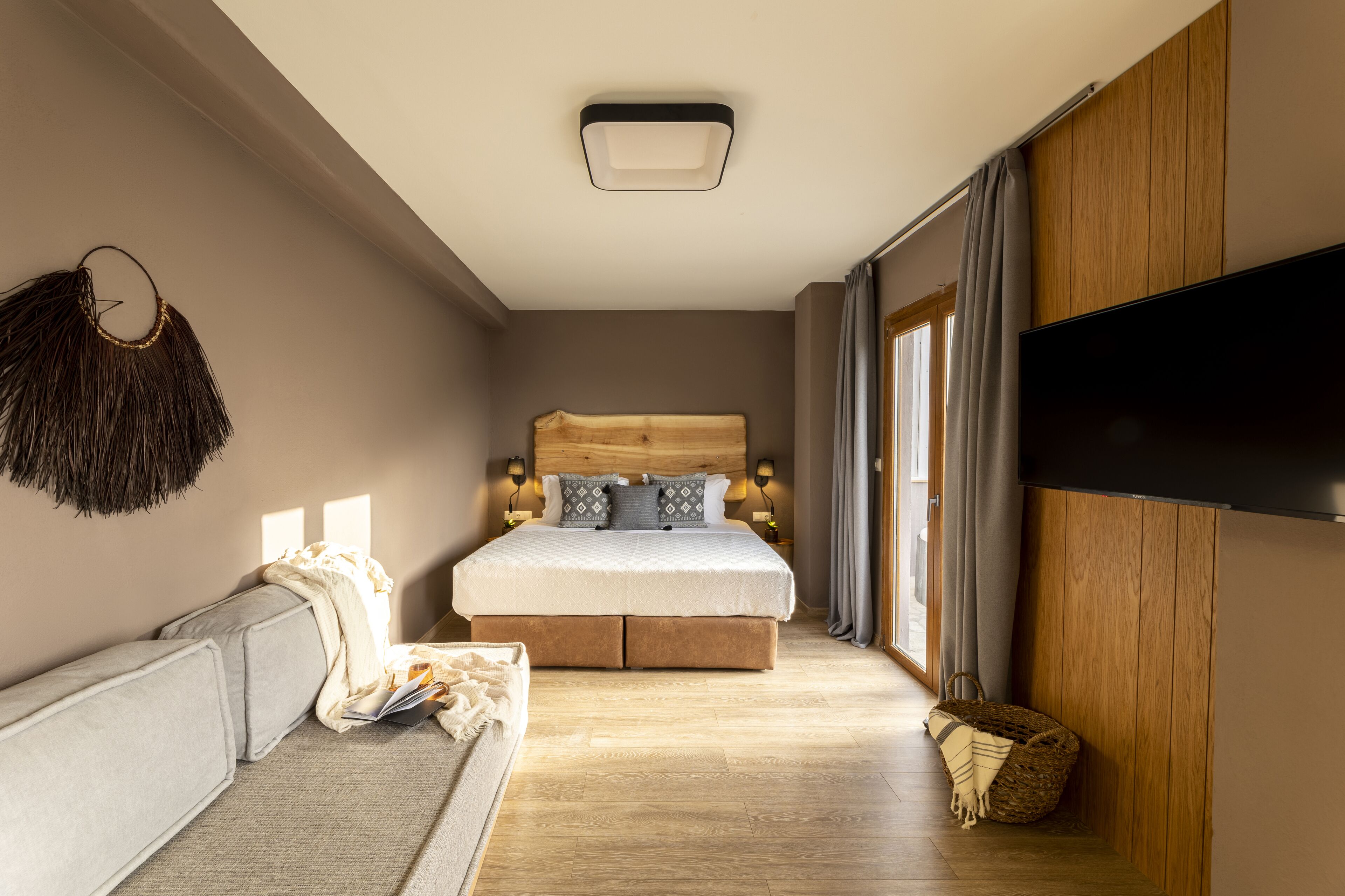 Skiathos Avaton Suites & Villas