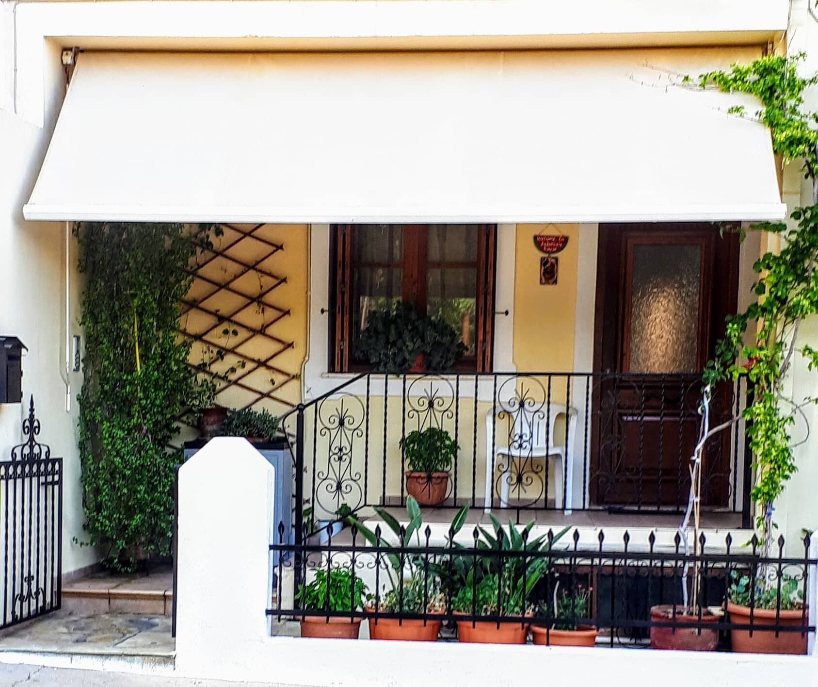 Antonia House
