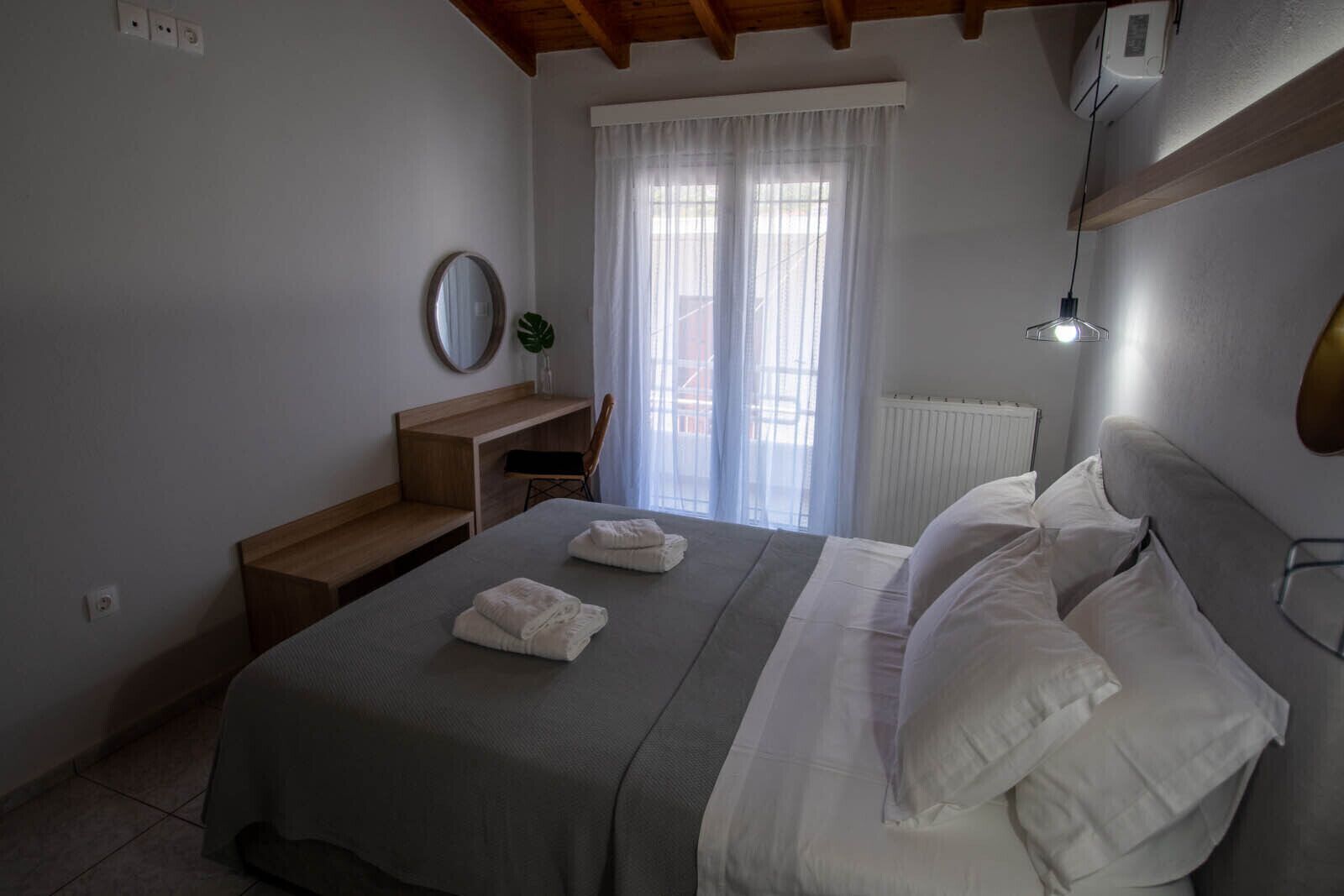 Avres Apartments