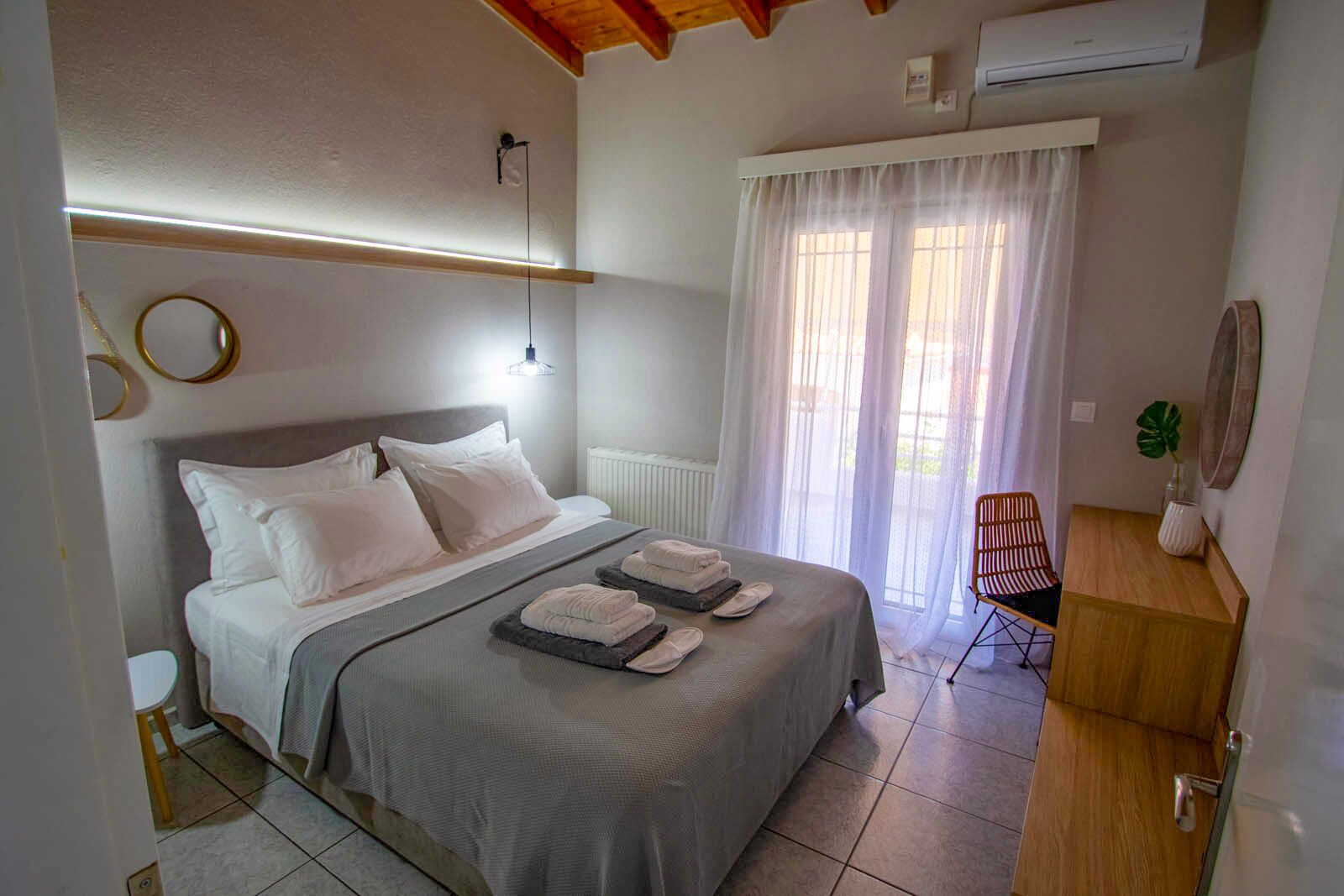 Avres Apartments