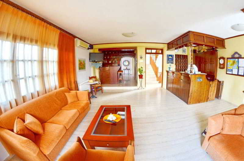 Casa Blue Hotel