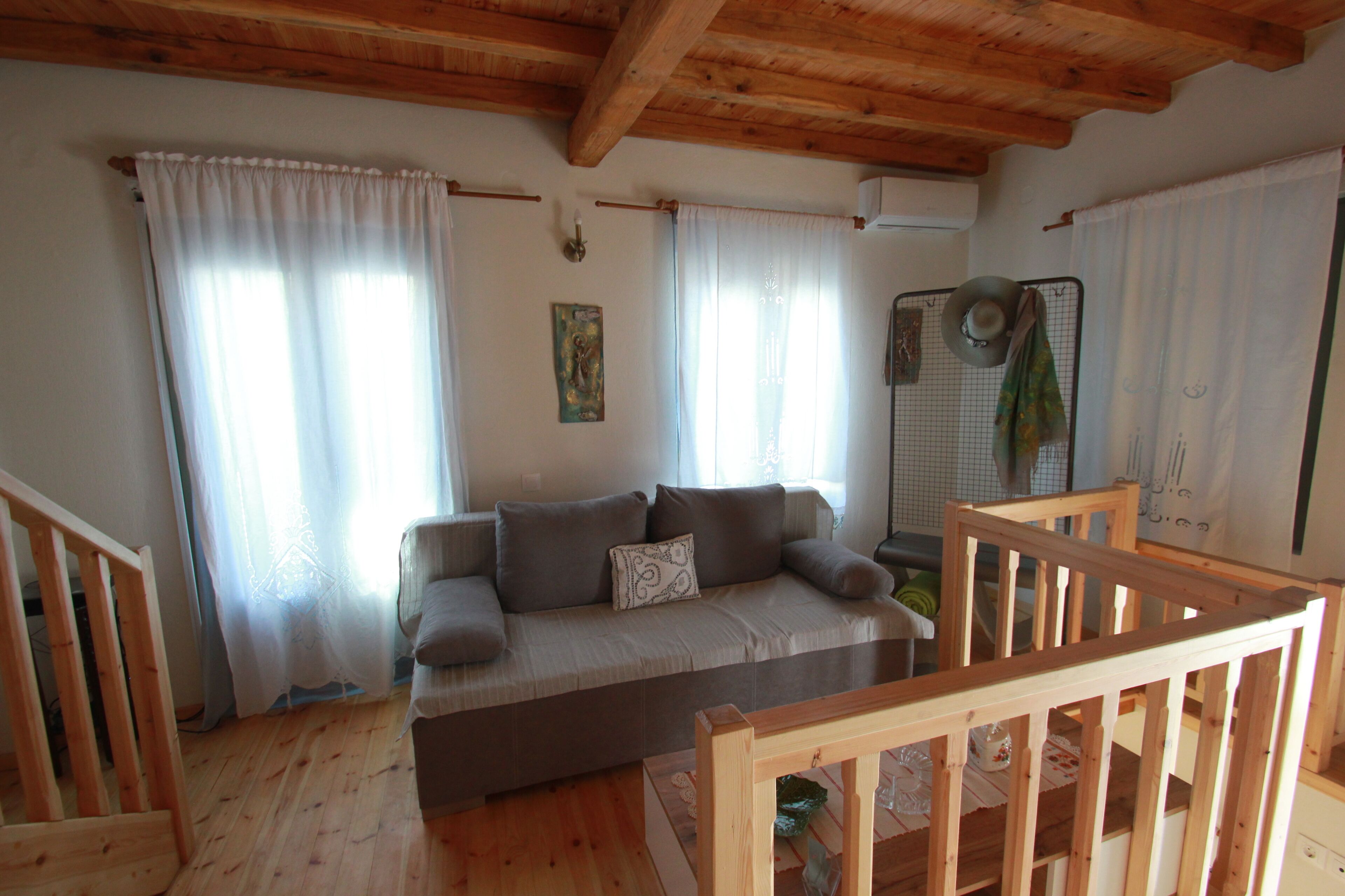 Orpheus And Eyrydice Boutique Apartments
