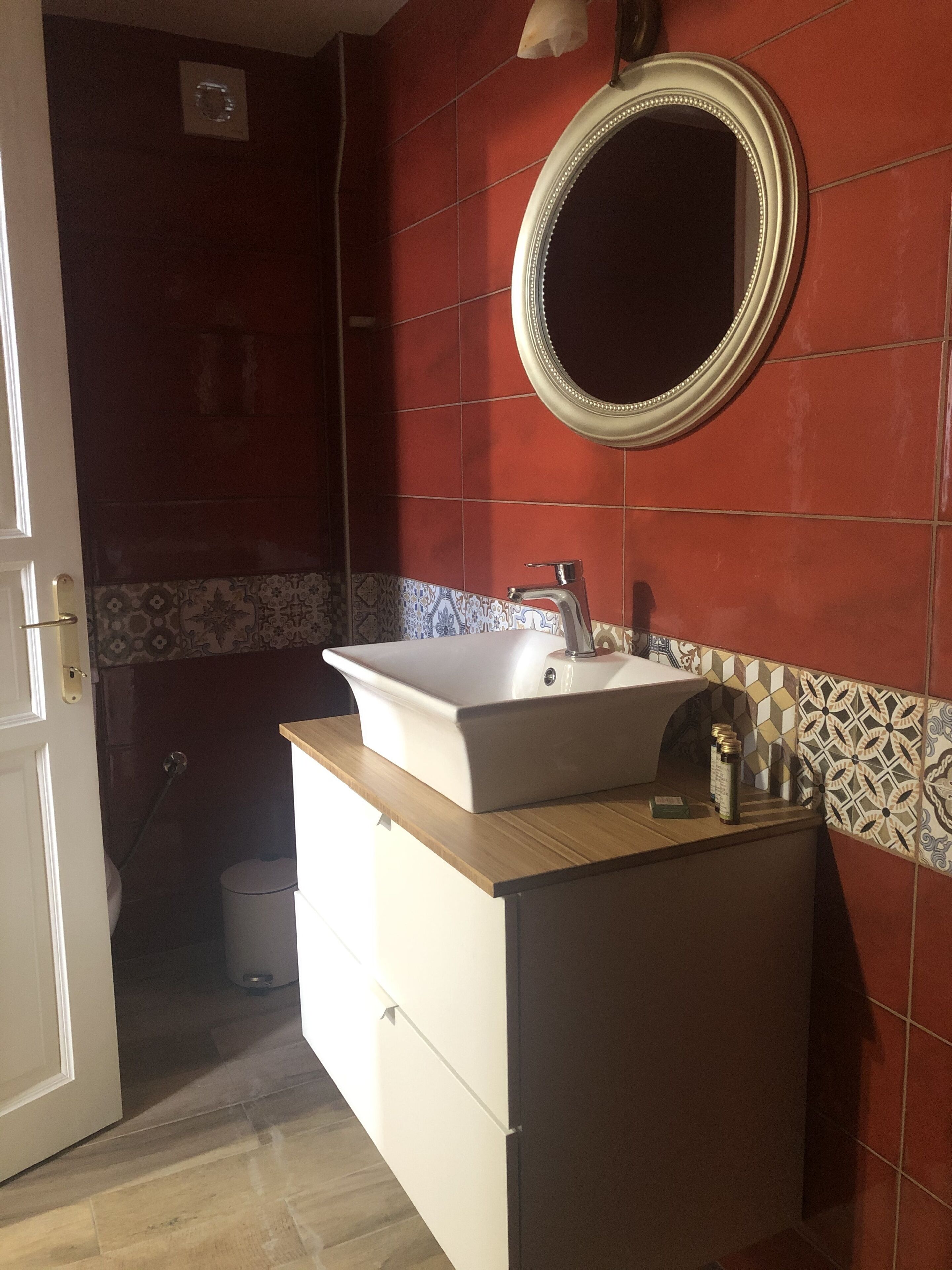 Orpheus And Eyrydice Boutique Apartments
