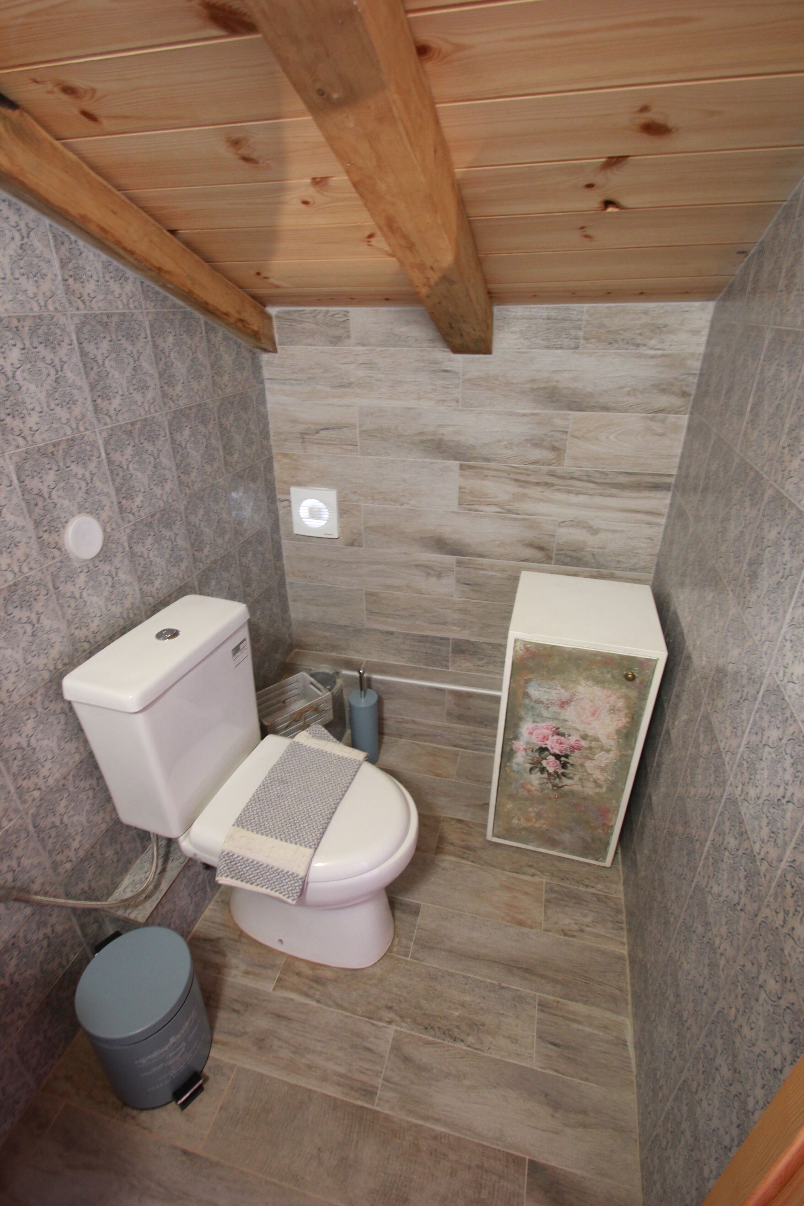 Orpheus And Eyrydice Boutique Apartments