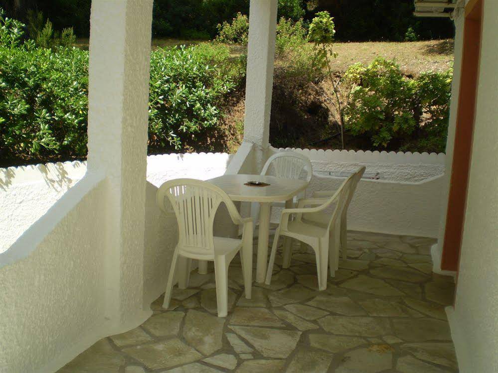 Paraschos Studios