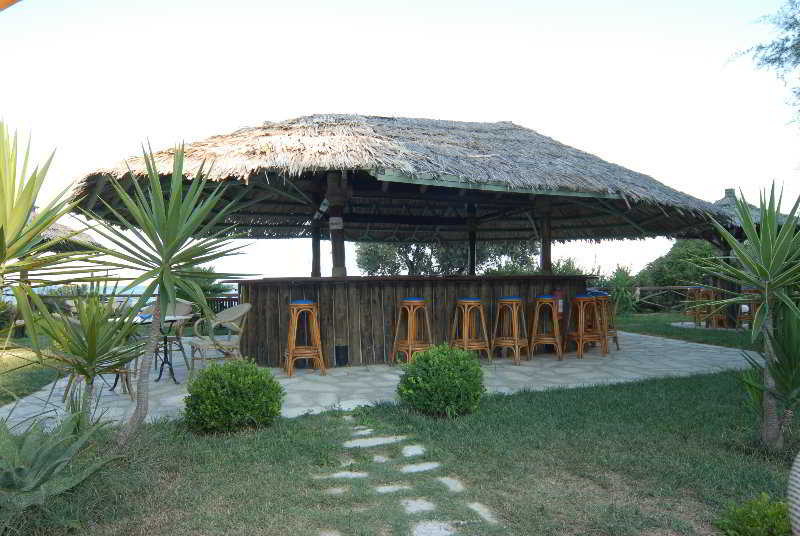 Vassilias Beach Hotel