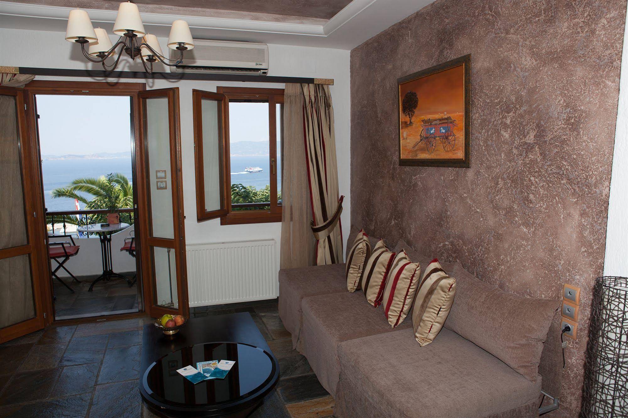 Aegean Wave Hotel