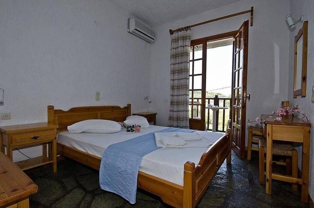 Narkissos Hotel