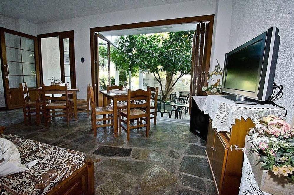 Narkissos Hotel