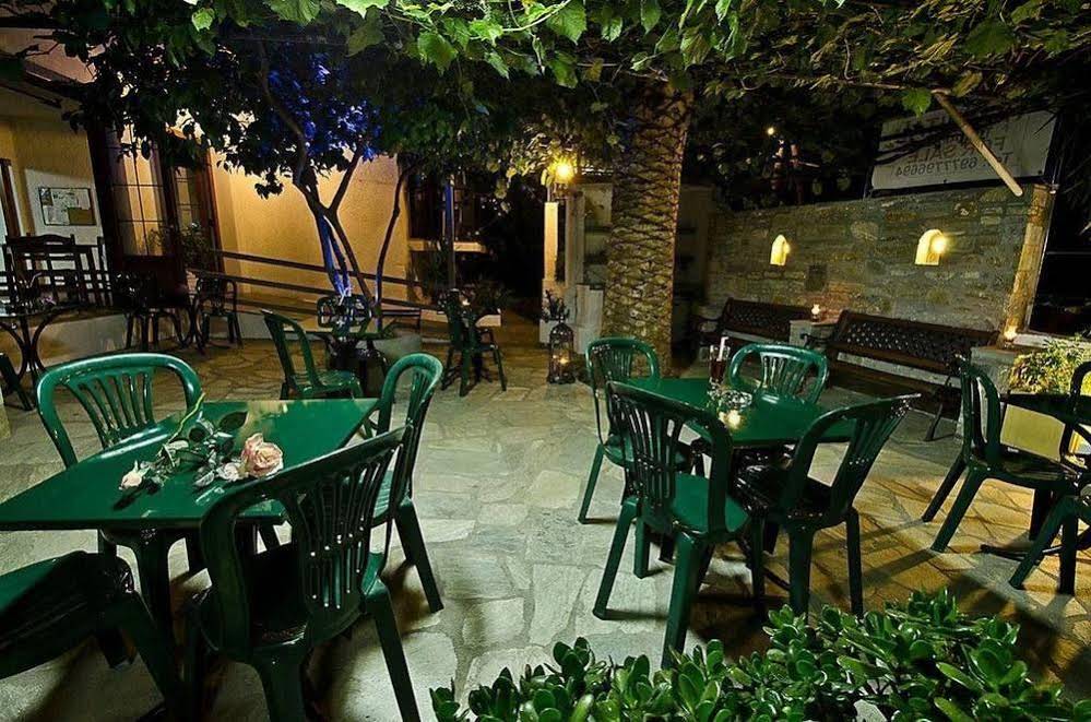 Narkissos Hotel