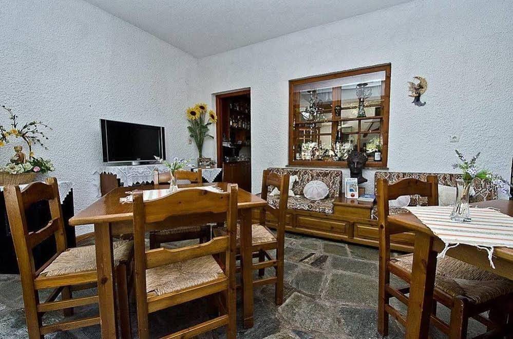 Narkissos Hotel