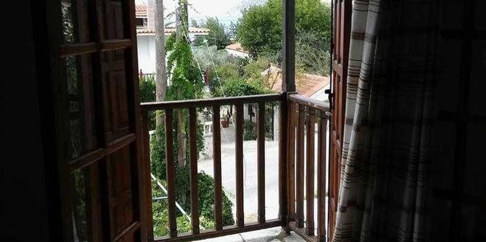 Narkissos Hotel