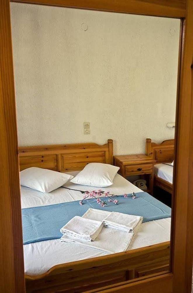 Narkissos Hotel