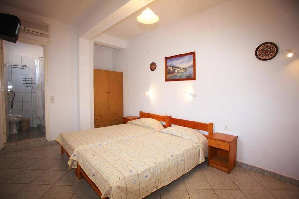 Alexandros Studios