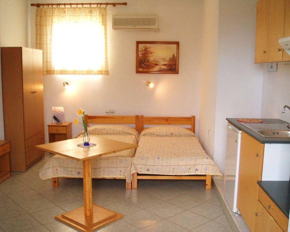 Alexandros Studios