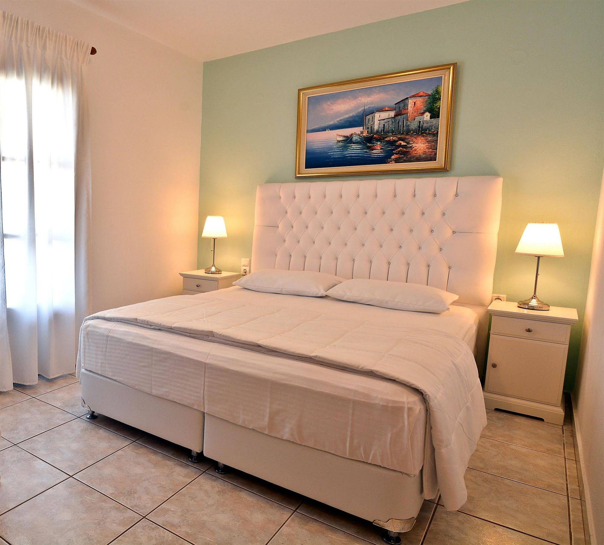 Anna Maria Vanessa Apartments
