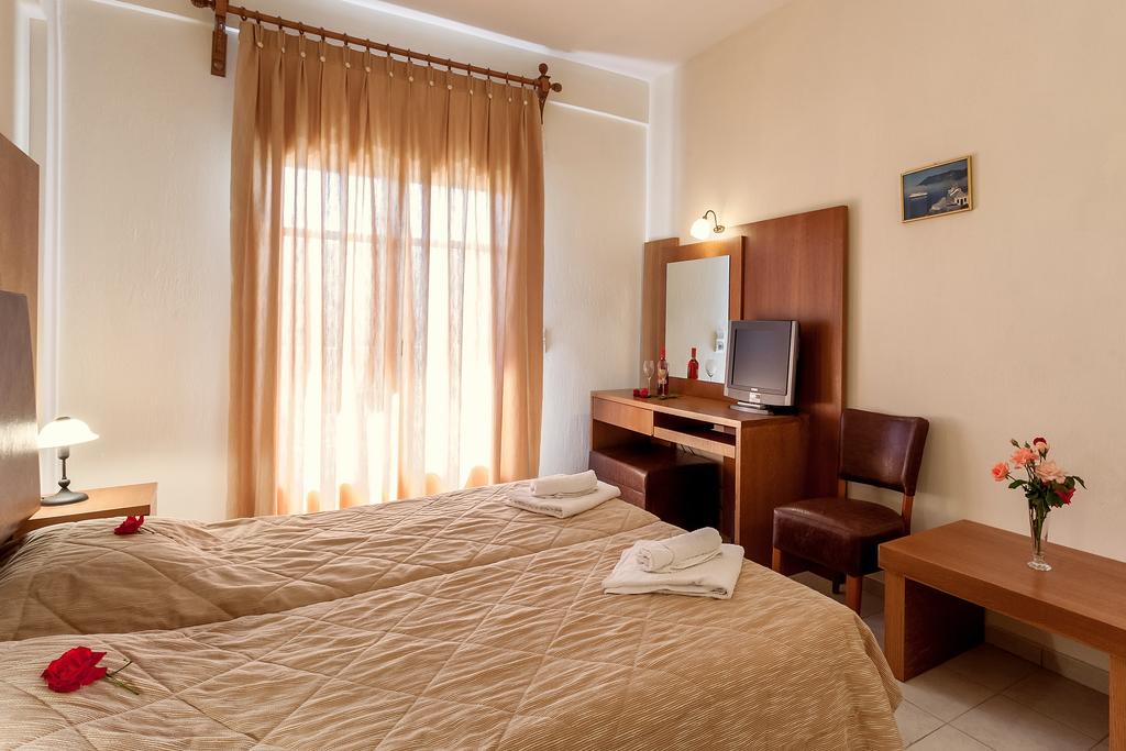 Aeolos Hotel