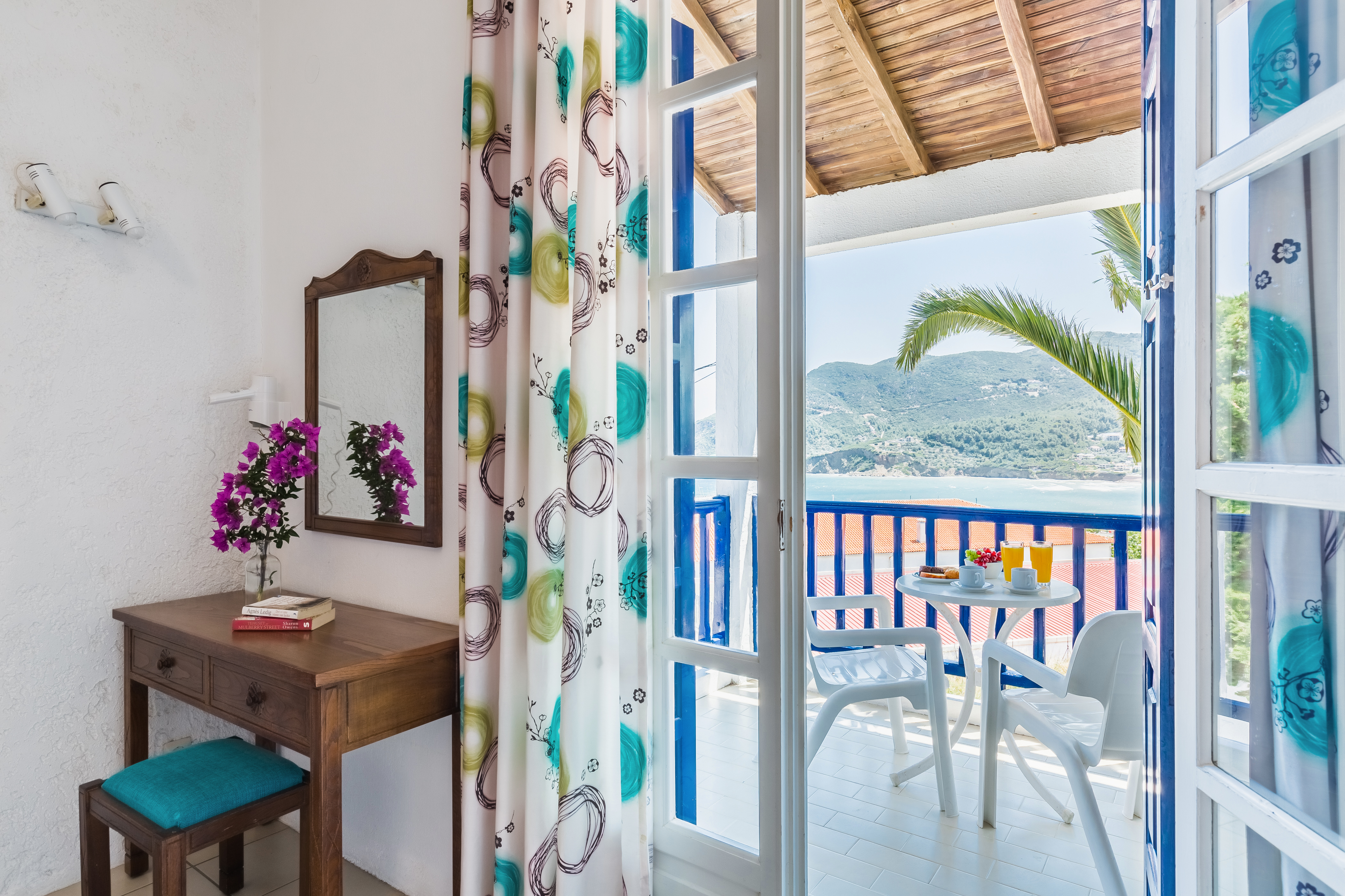 Aperitton Hotel
