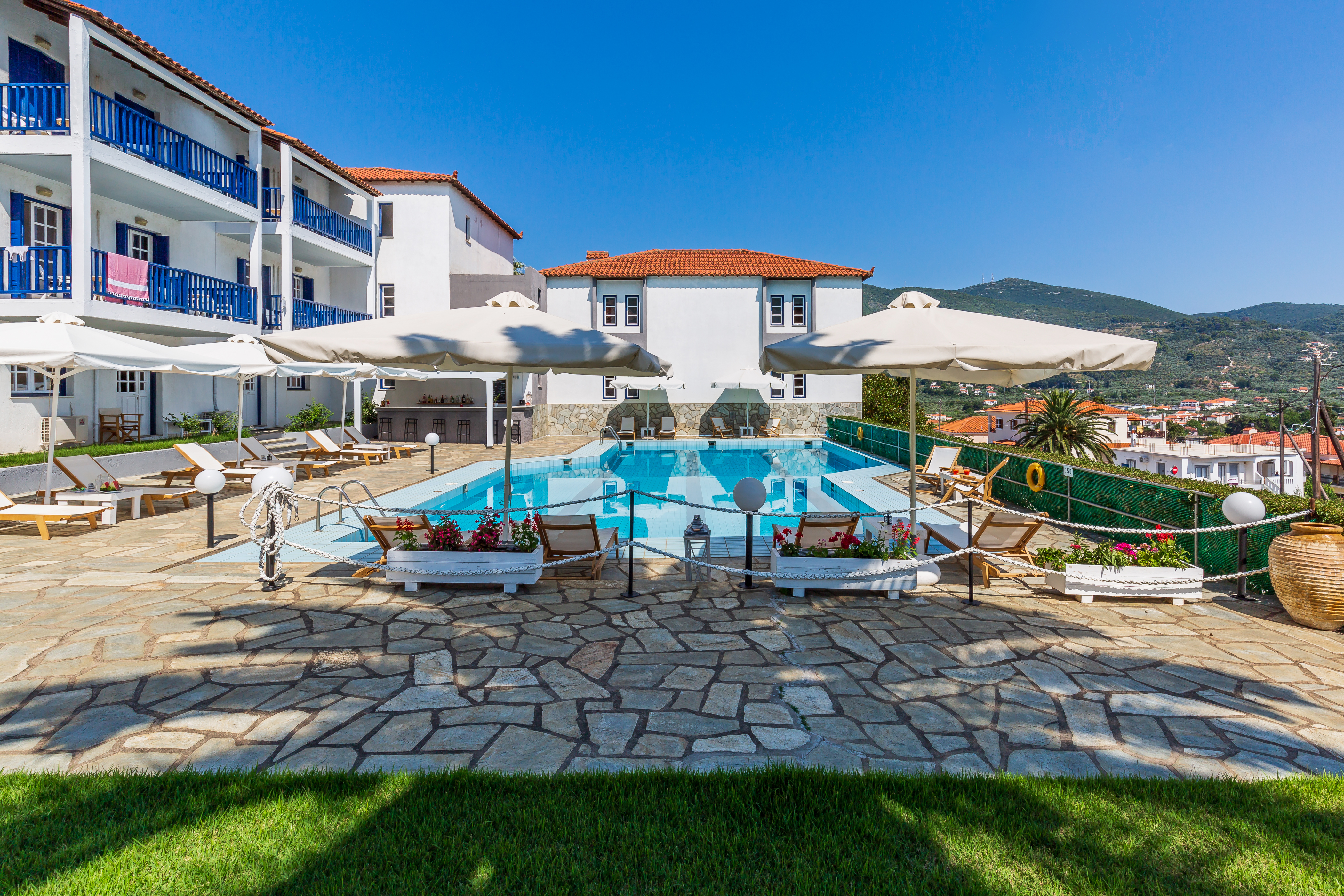 Aperitton Hotel